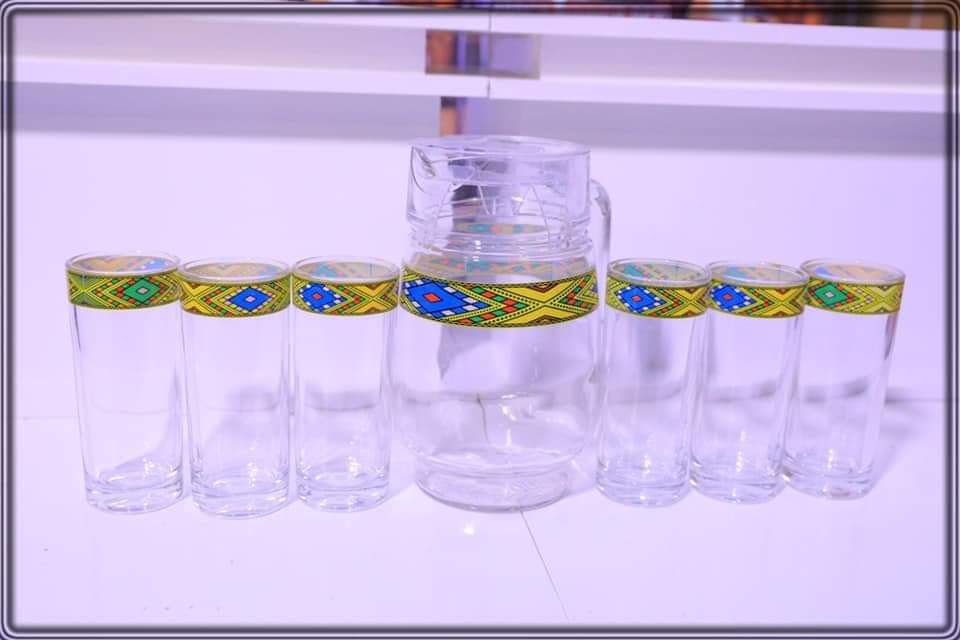 6 Glasses and Pitcher (Telet)