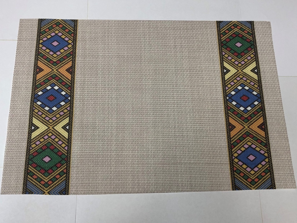 የጠረጴዛ መመገቢያ ምንጣፍ (በትልቅ ጥለት)12 X 18 inches